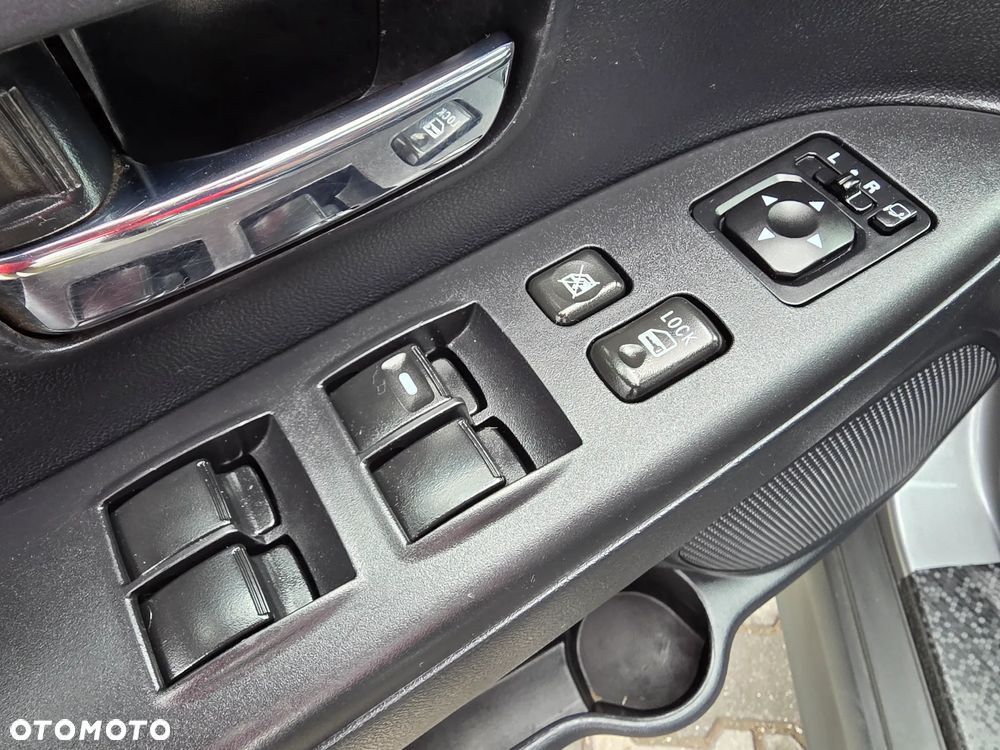 Mitsubishi ASX 1.8 DI-D 2WD Instyle - 21