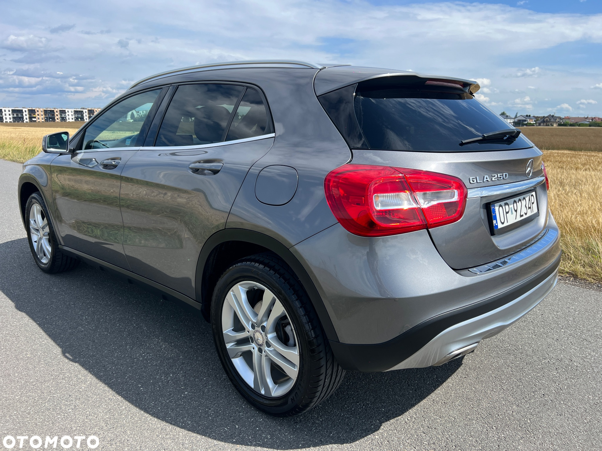 Mercedes-Benz GLA 250 4-Matic - 4