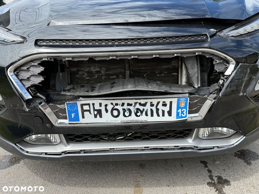 Hyundai Kona 1.6 CRDi DCT Premium - 17
