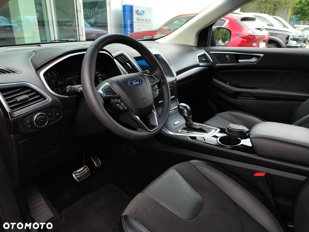 Ford Edge - 12