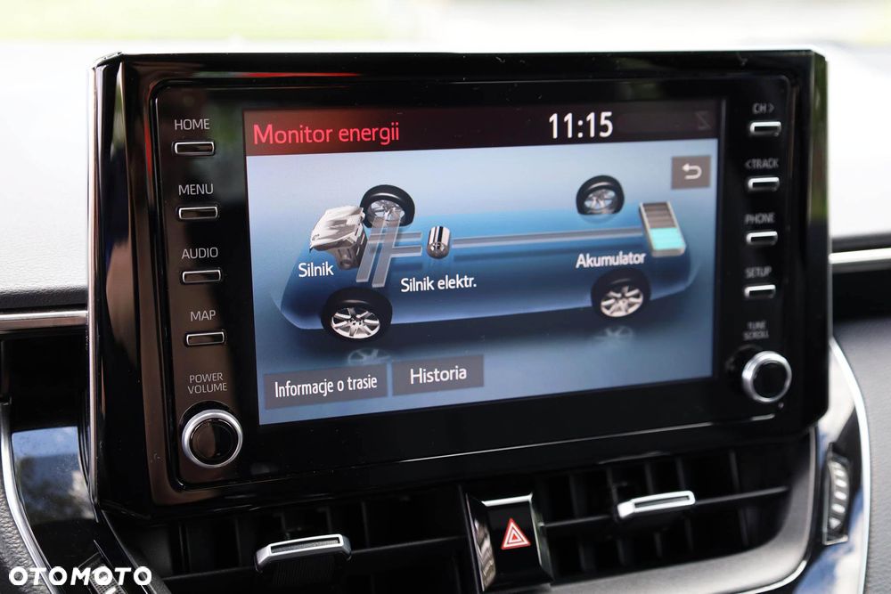 Toyota Corolla 1.8 Hybrid Comfort - 17
