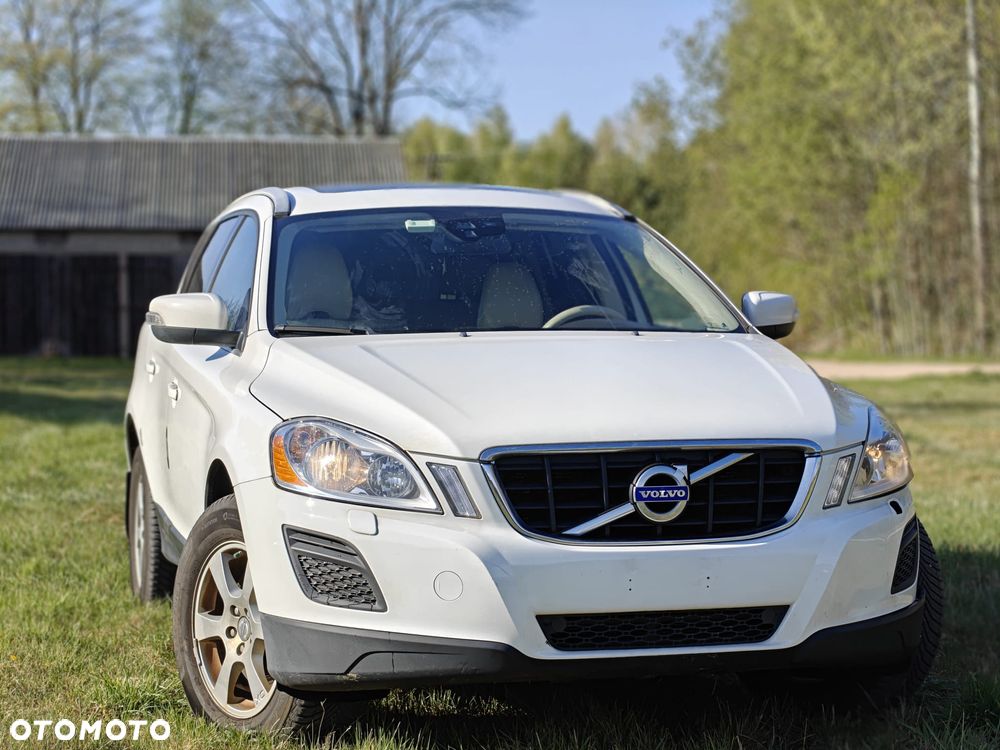 Volvo XC 60 3.2 AWD Momentum - 11