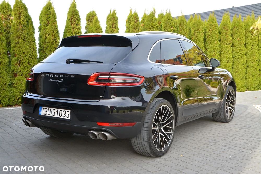 Porsche Macan - 4