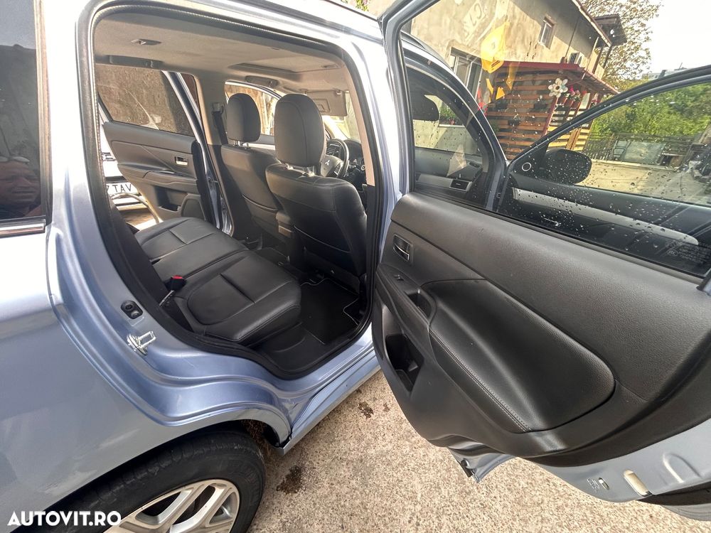 Mitsubishi Outlander ver-2-0-4wd-plus - 21