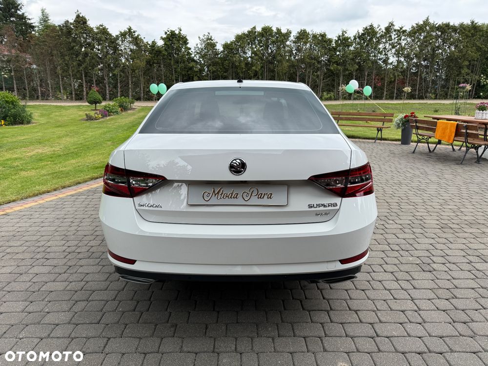 Skoda Superb 2.0 TDI 4x4 L&K DSG - 3