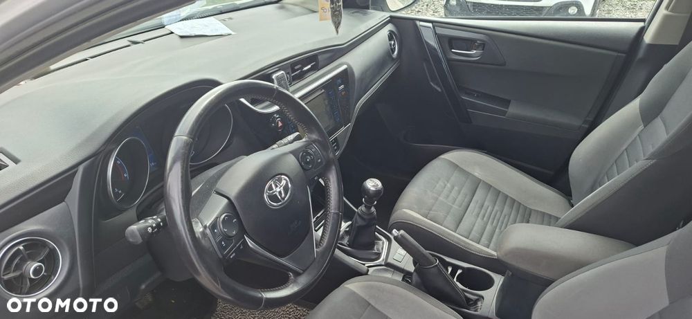 Toyota Auris 1.6 D-4D Edition S+ - 9