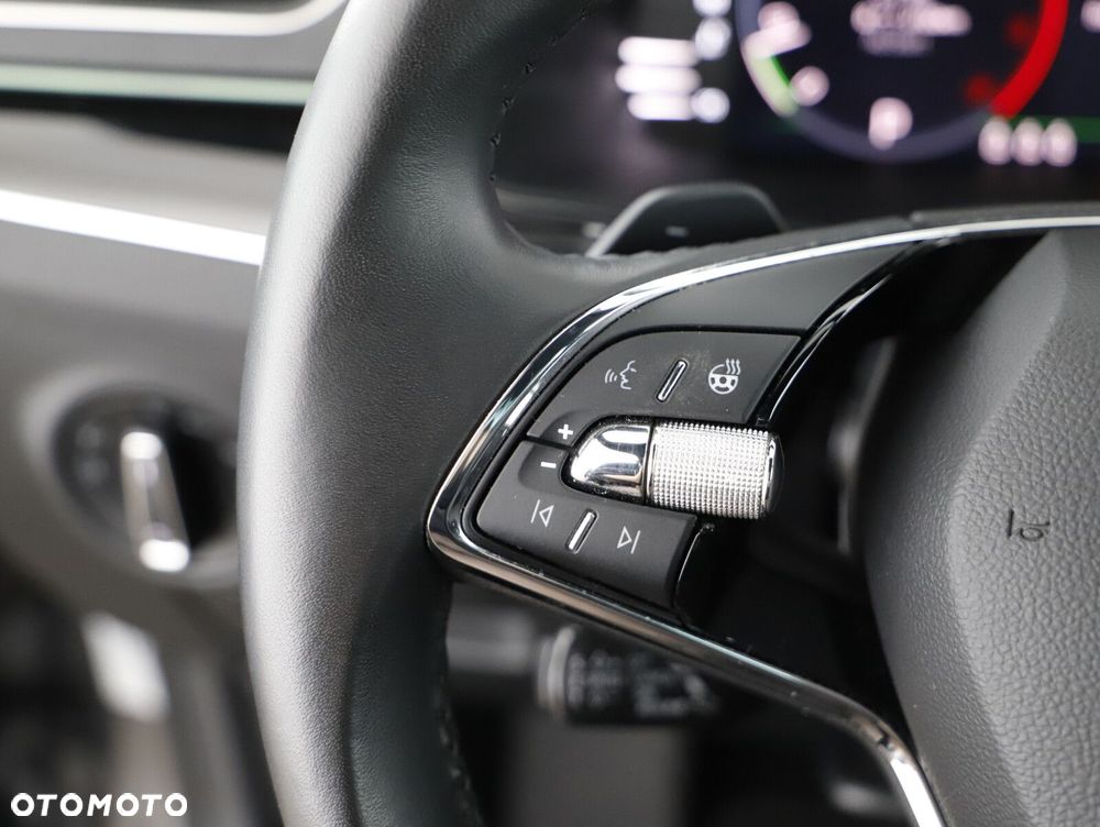 Skoda Superb 2.0 TSI 4x4 L&K DSG - 19