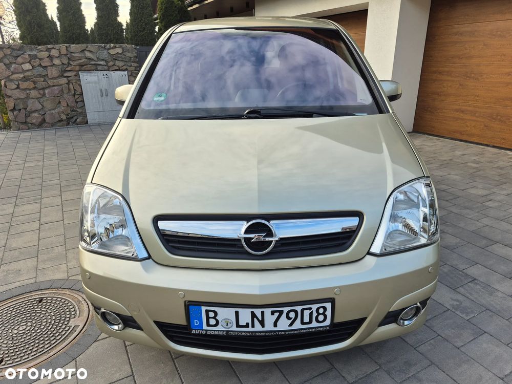 Opel Meriva 1.6 16V Cosmo - 25