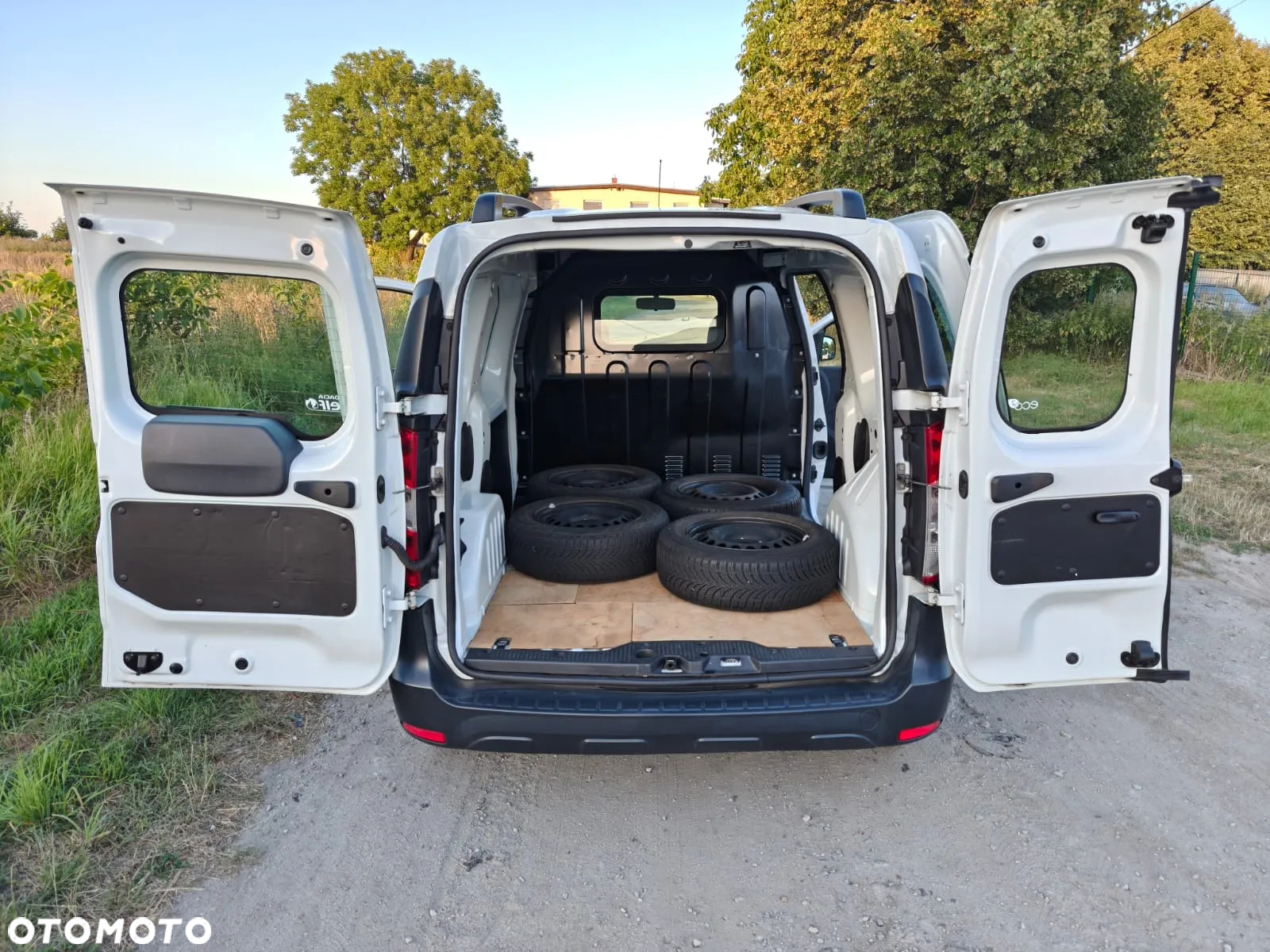 Dacia Dokker - 18