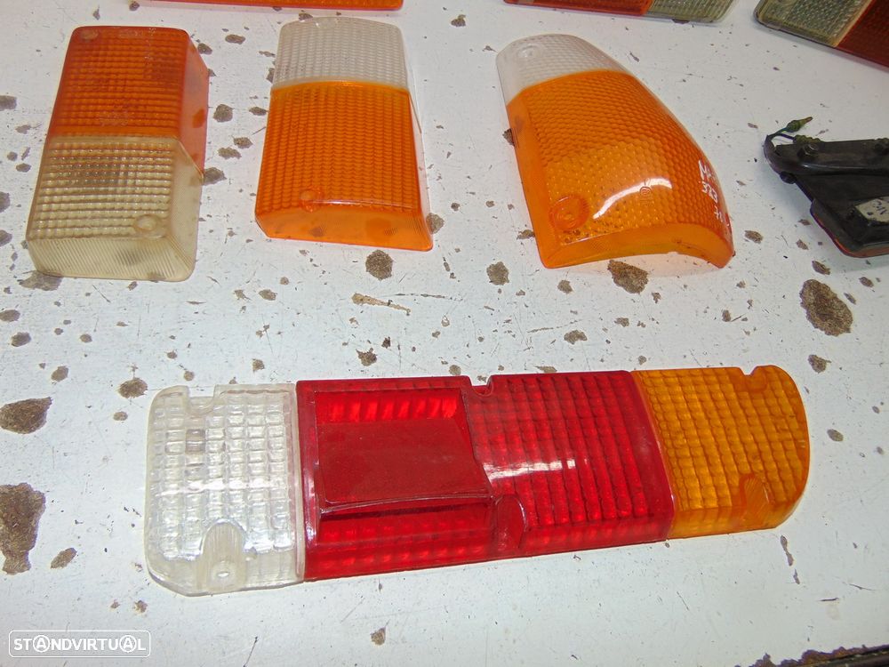 Antigos farolins e vidros de farolim - 9