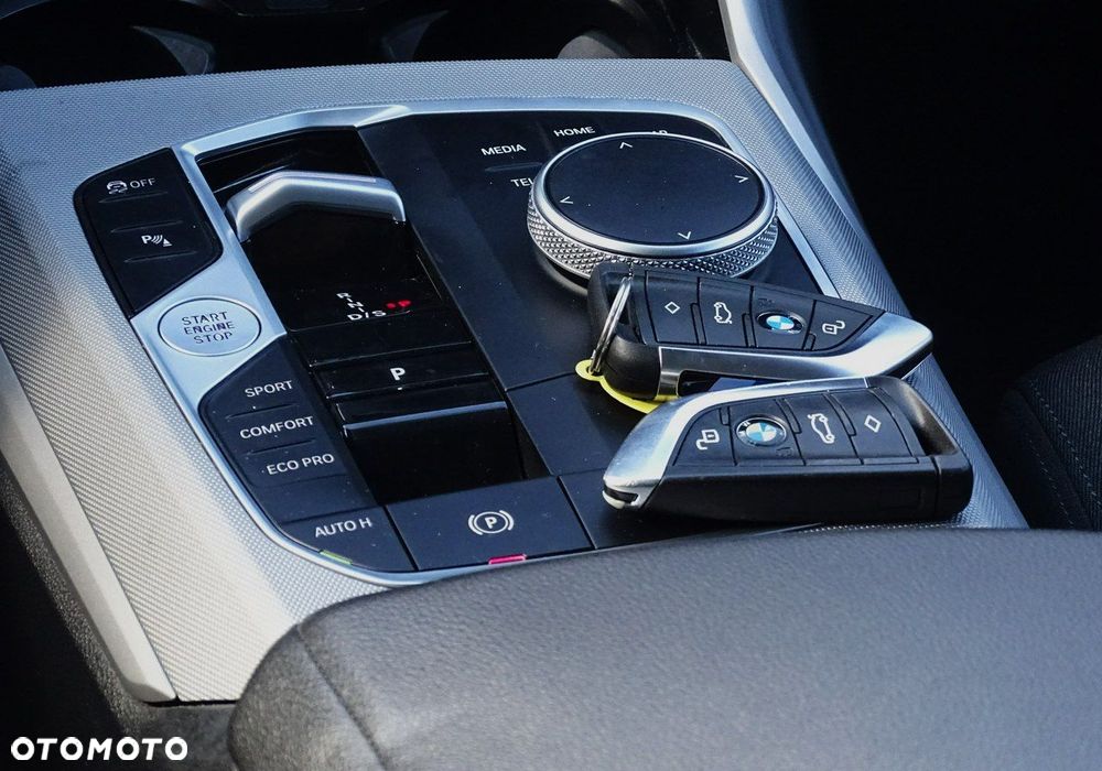 BMW Seria 3 - 12