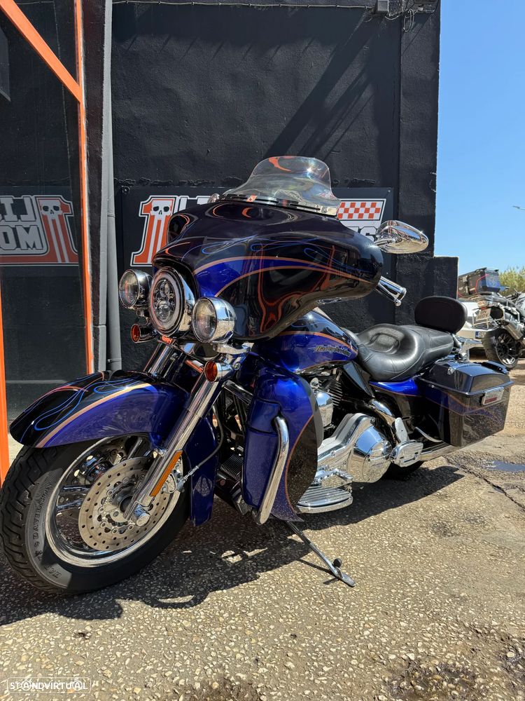Harley-Davidson Electra Electra Glide CVO - 10