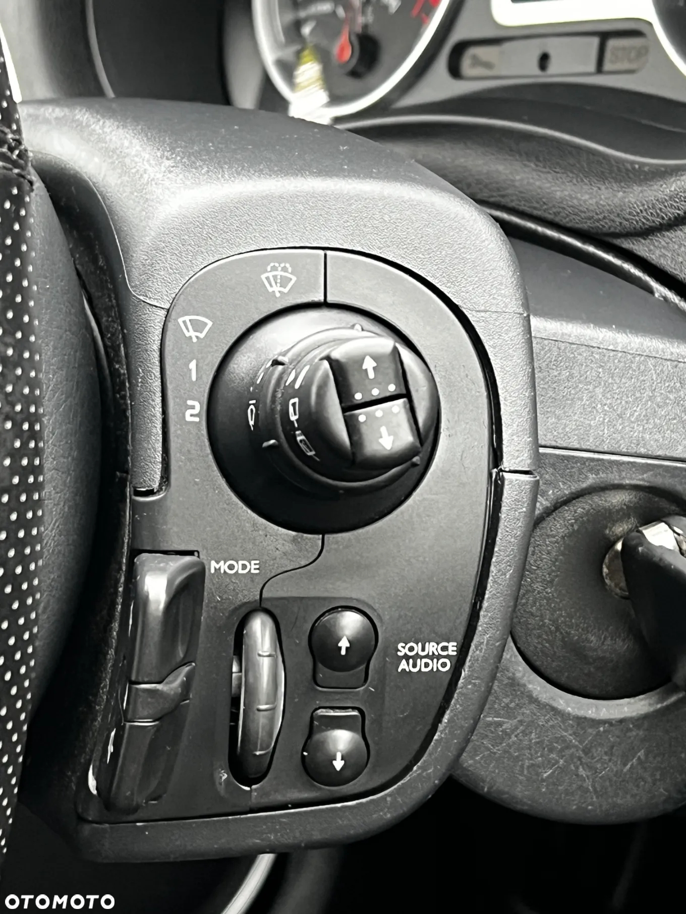 Renault Clio 1.2 16V 75 Dynamique - 19