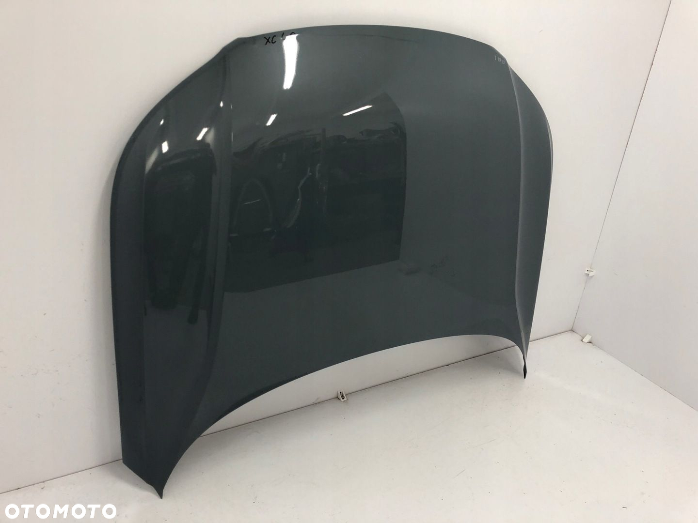 VOLVO XC40 17- MASKA POKRYWA SILNIKA PRZÓD - 2