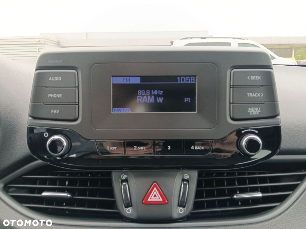 Hyundai i30 1.0 T-GDI Classic + DCT - 21