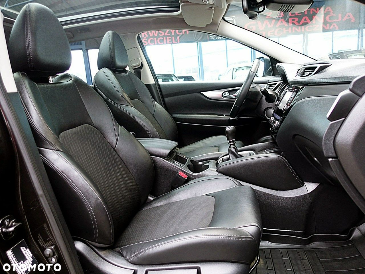 Nissan Qashqai - 12