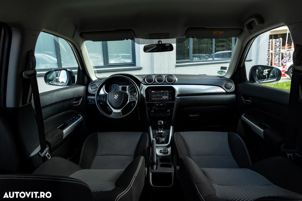 Suzuki Vitara 1.6 DDIS 4X4 Spirit - 17