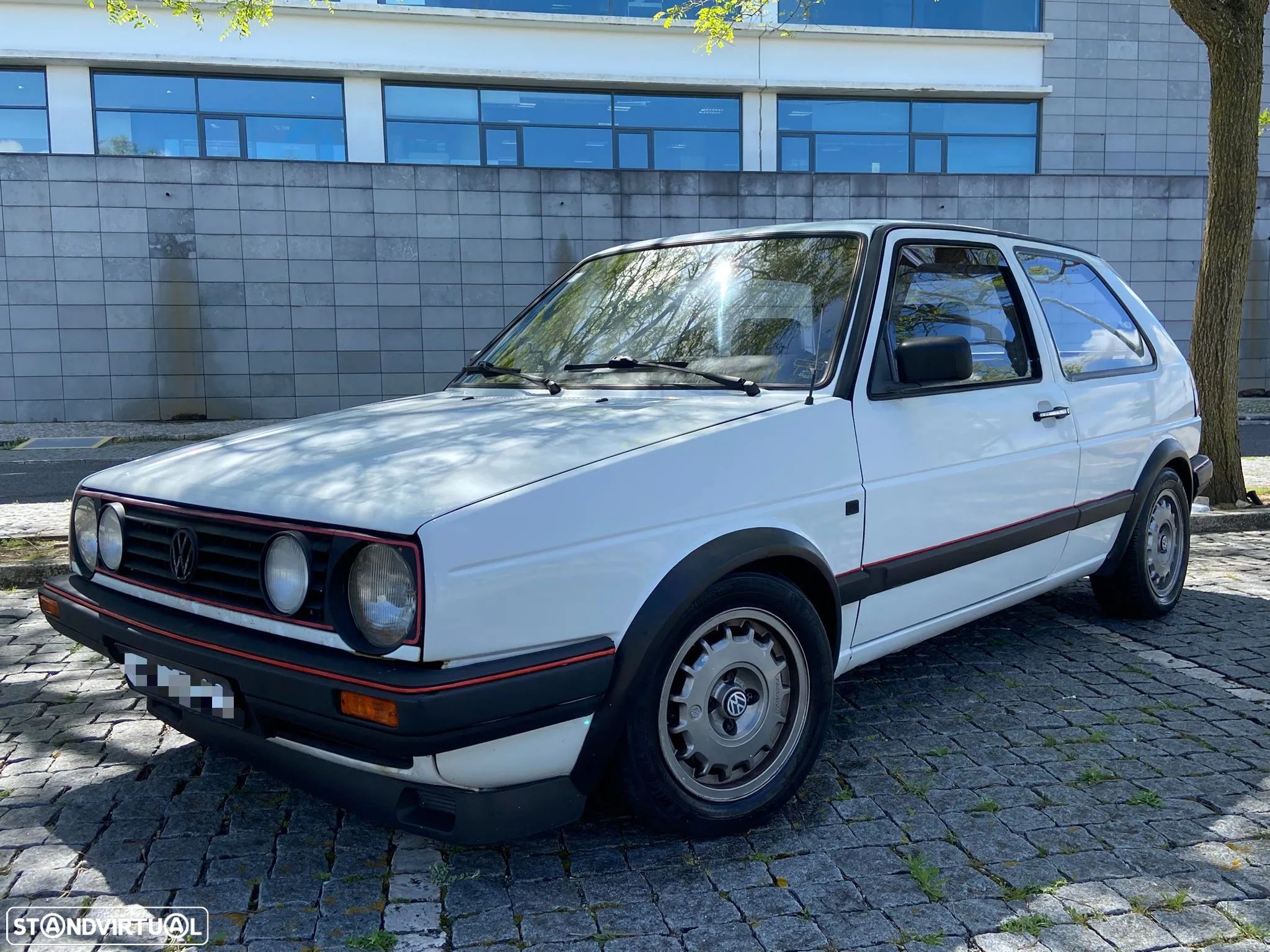 VW Golf 1.6 GTD - 1