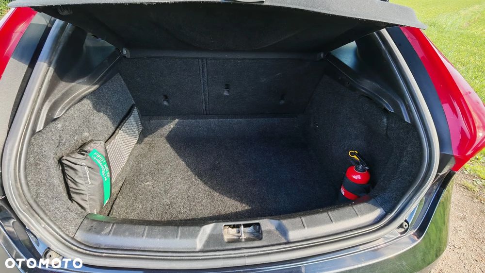Volvo V40 D4 Drive-E Momentum - 4