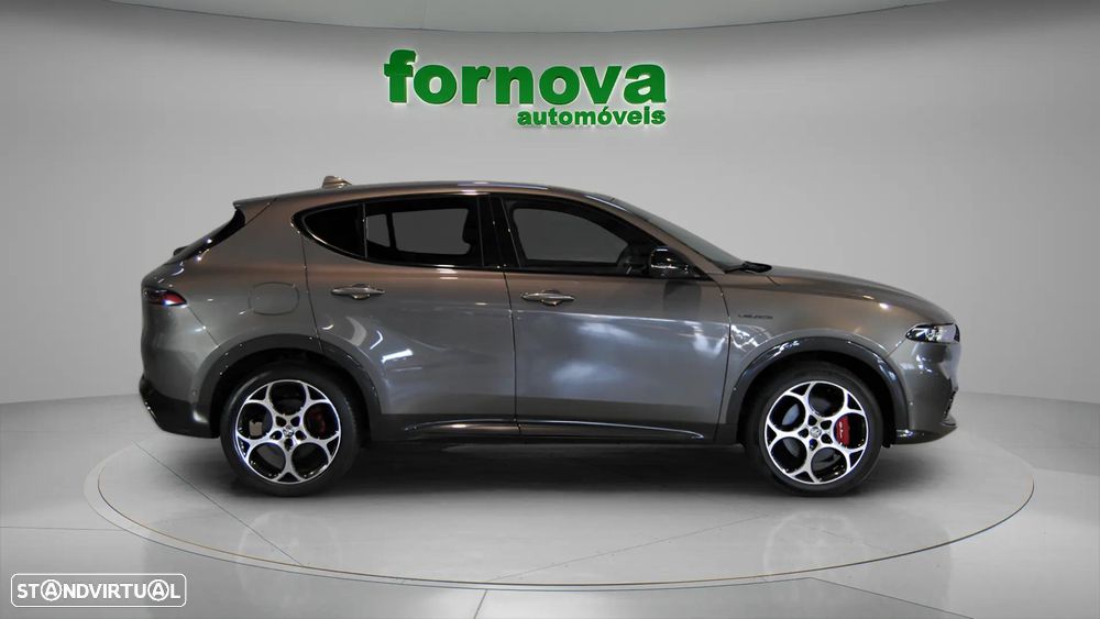 Alfa Romeo Tonale 1.3 Plug-In Hybrid Veloce e-AWD - 5