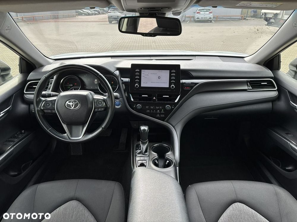 Toyota Camry 2.5 Hybrid Comfort CVT - 13