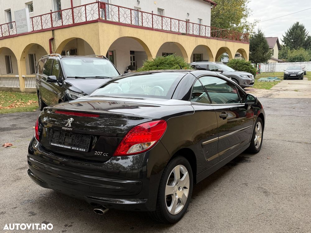 Peugeot 207 - 16
