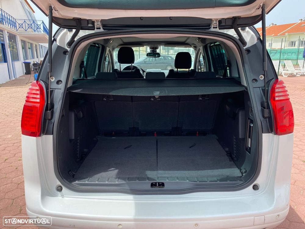 Peugeot 5008 1.6 HDi Allure - 22