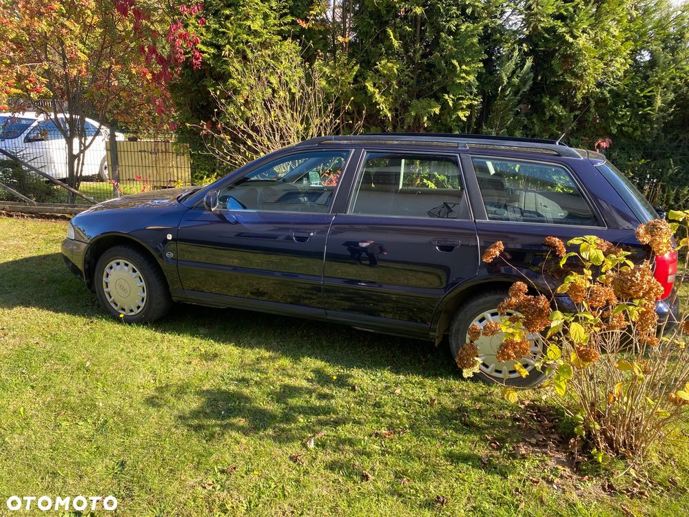 Audi A4 Avant 1.6 - 2