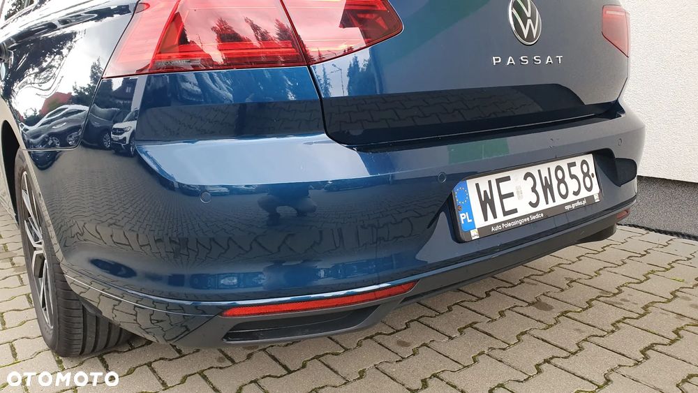 Volkswagen Passat 2.0 TSI Business DSG - 8
