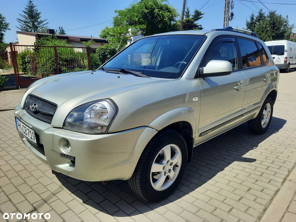 Hyundai Tucson 2.0 2WD GLS Style - 10