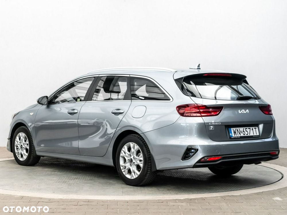 Kia Ceed 1.5 T-GDI M - 4