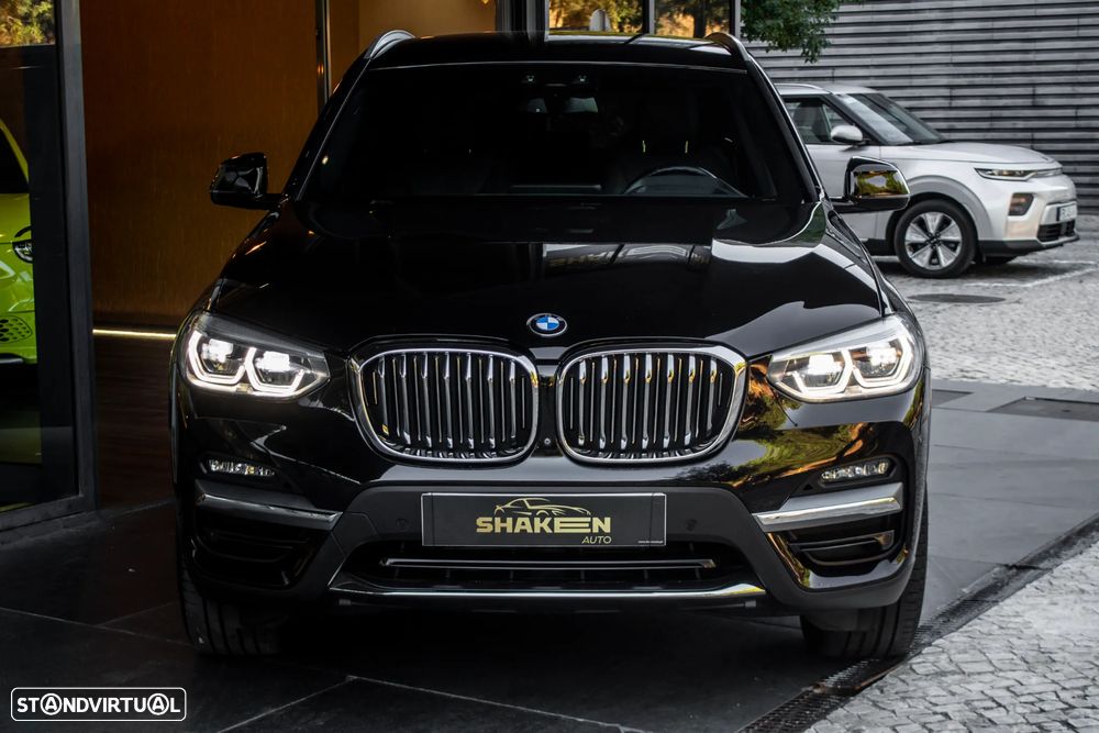 BMW X3 30 e xDrive Line Luxury - 7