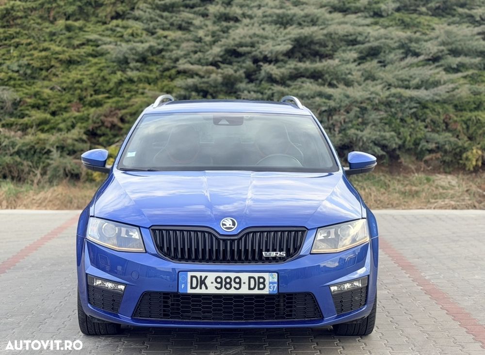 Skoda Octavia 2.0 TDI DSG RS - 3
