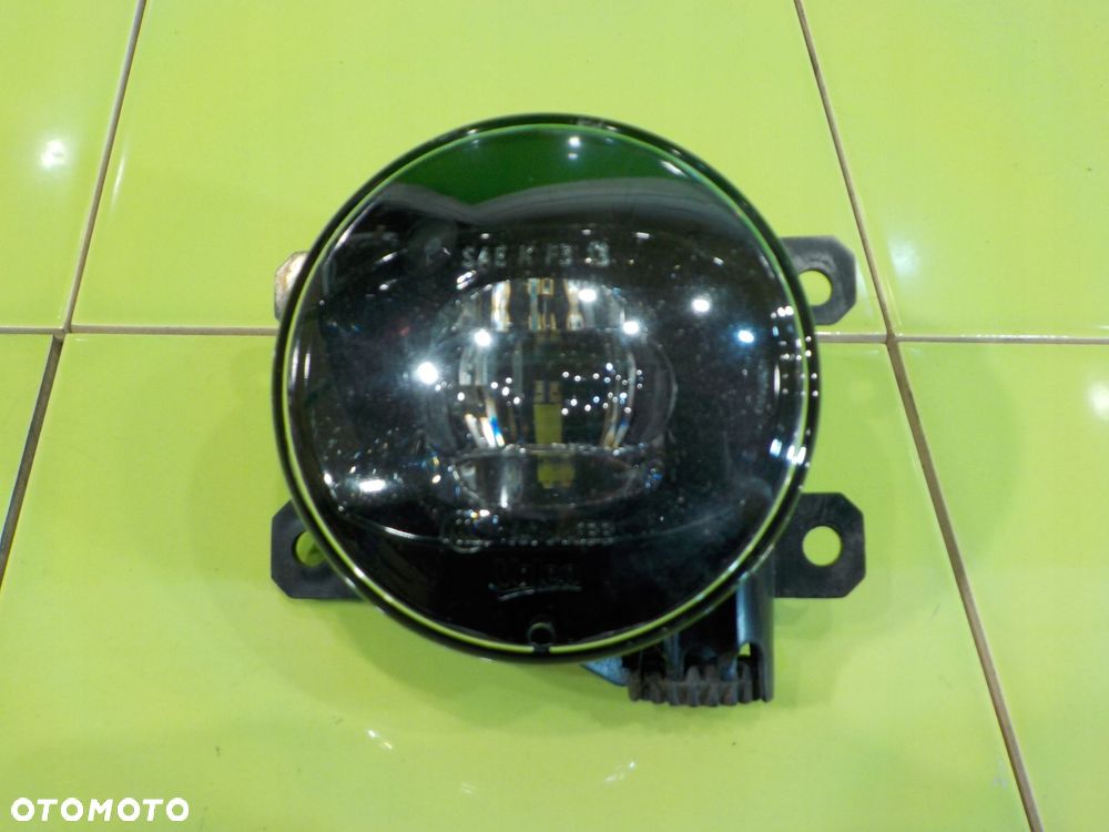 PEUGEOT 308 II GT 16r HB 5D halogen prawy 9807432580 - 1