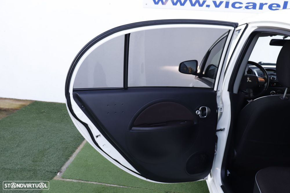 Mitsubishi i-MiEV Standard - 9