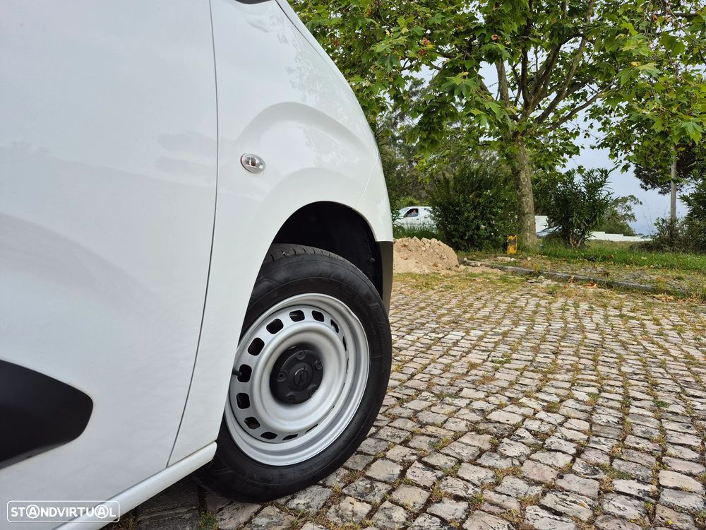 Opel Combo - 2021 | GARANTIA | 3 LUG - 7