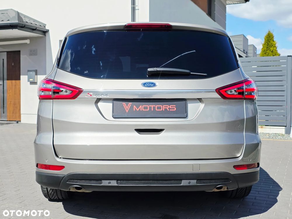 Ford S-Max 2.0 TDCi Titanium PowerShift - 19