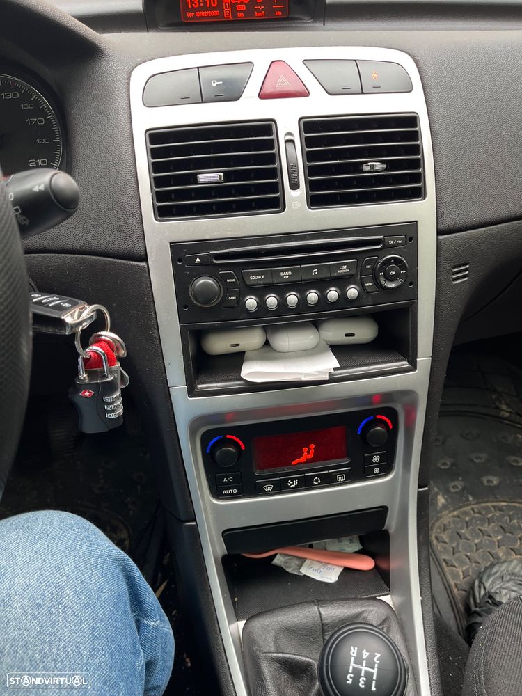 Peugeot 307 SW 1.6 HDi Black & Silver - 4