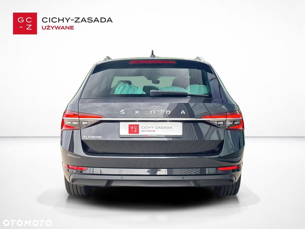 Skoda Superb 2.0 TDI SCR Style DSG - 6