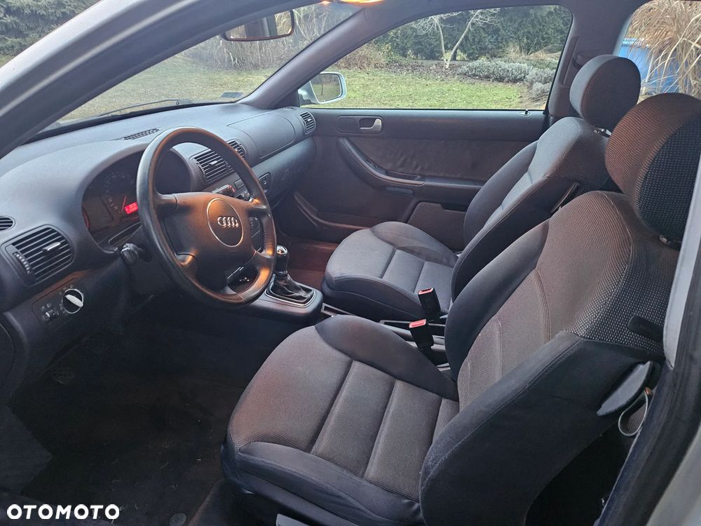 Audi A3 3-drzwiowe - 8