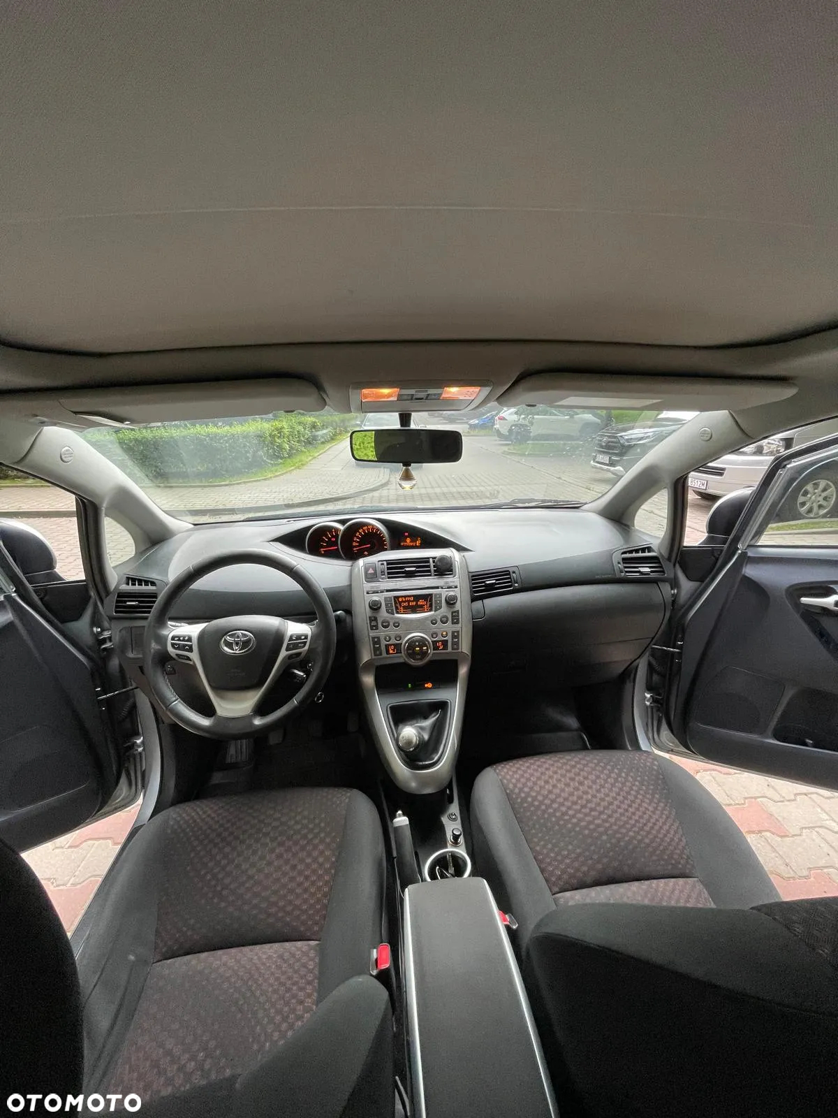 Toyota Verso 2.0 D-4D - 11