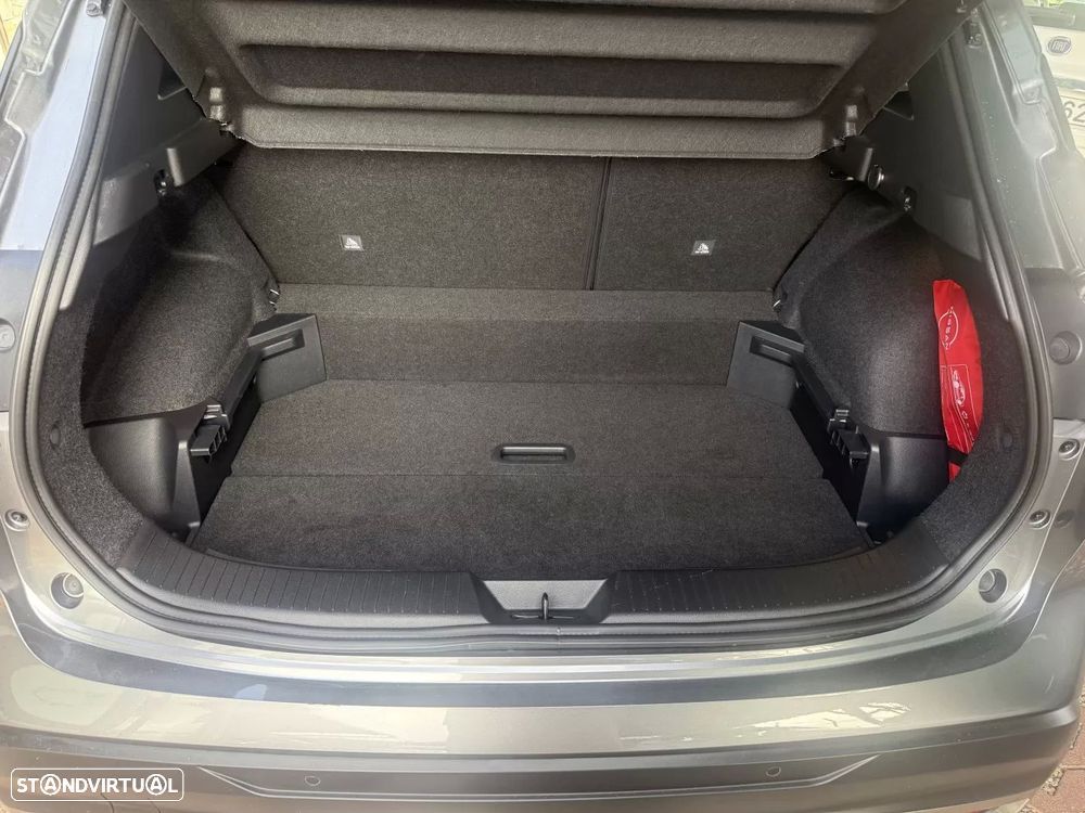 Nissan Qashqai 1.3 DIG-T N-Connecta 4x4 Xtronic - 18