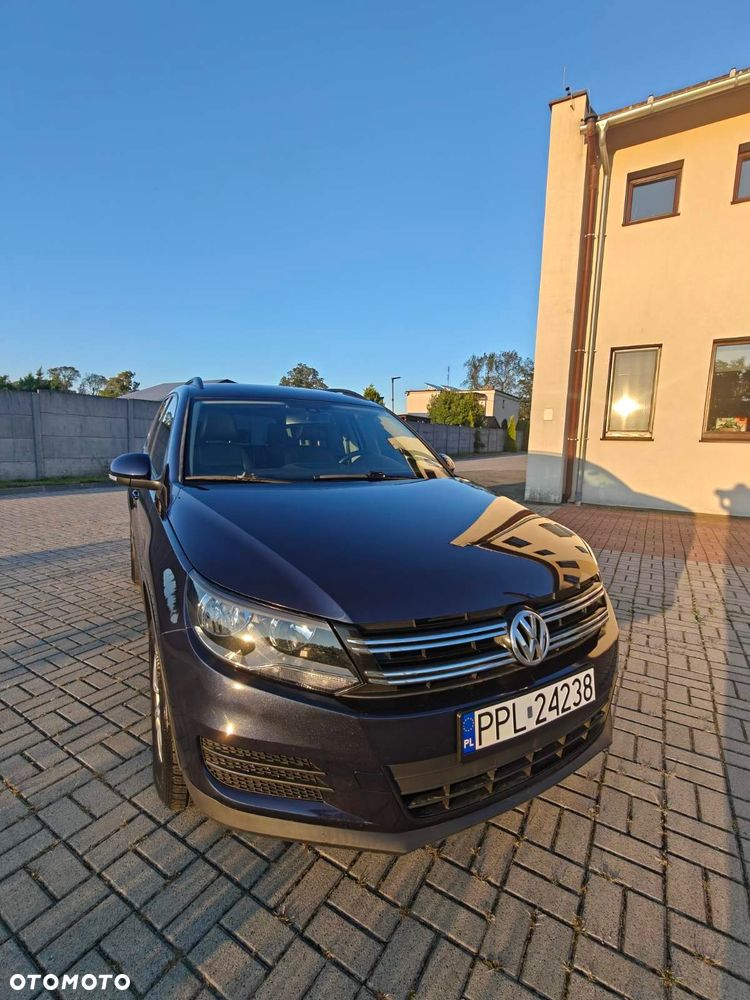 Volkswagen Tiguan - 2