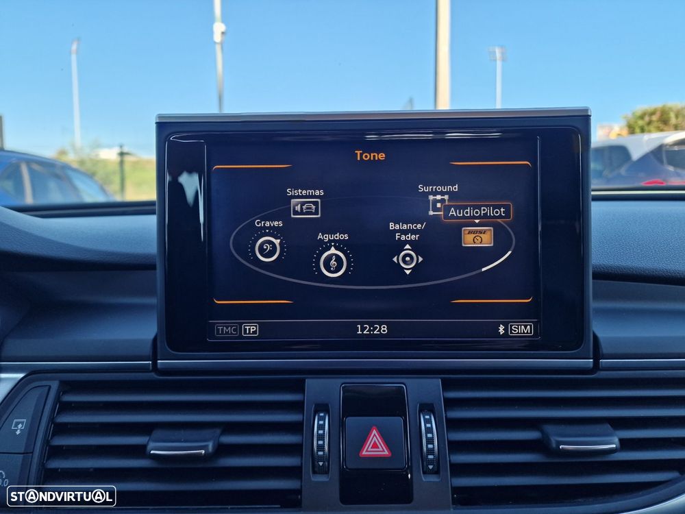 Audi A6 Allroad 3.0 TDi quattro S tronic - 49