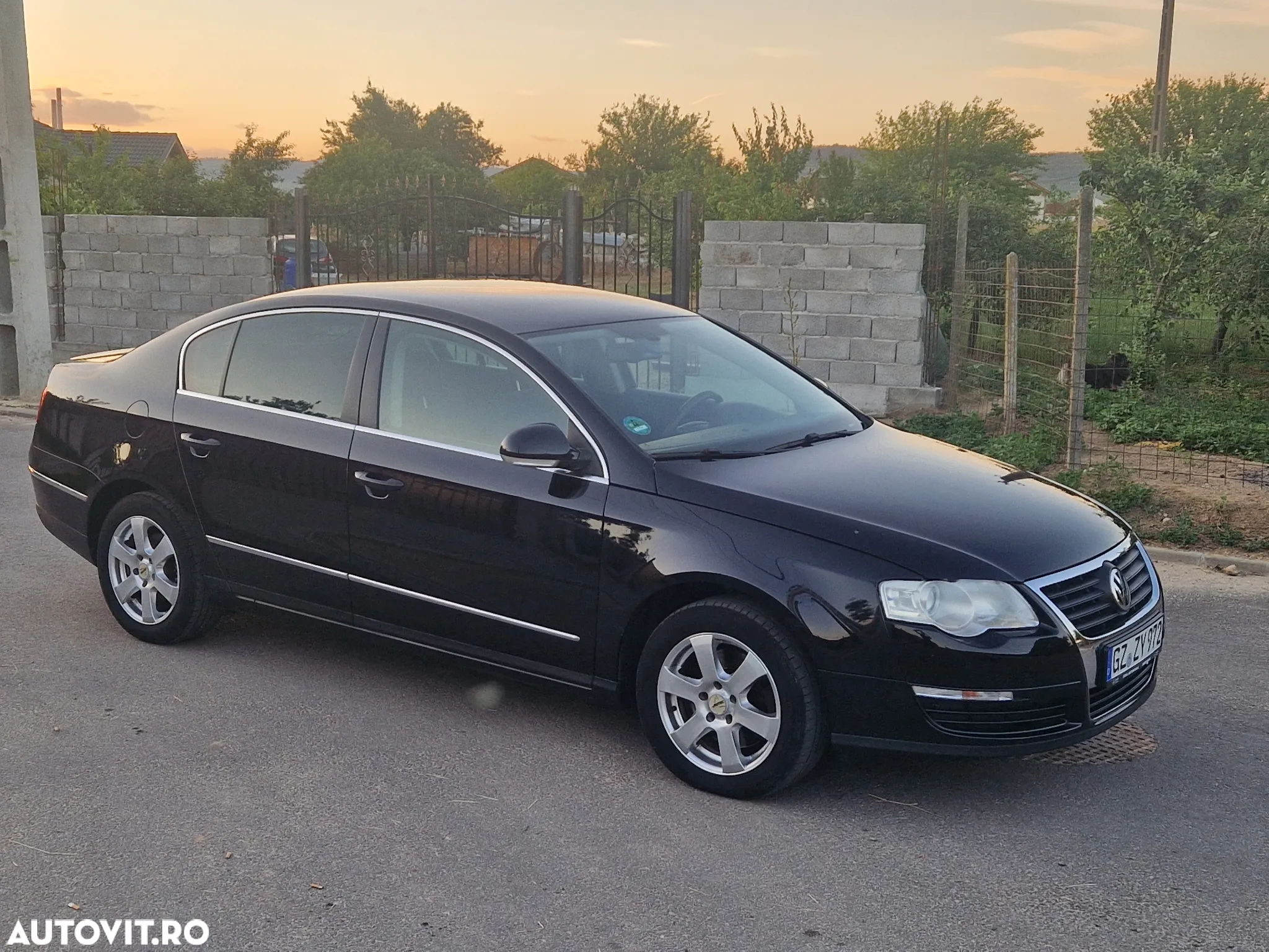 Volkswagen Passat - 9