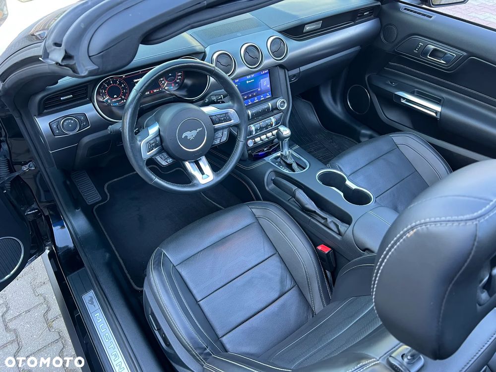 Ford Mustang - 13