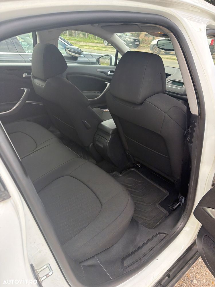 Citroën C5 2.0 HDI BVM6 H3+ Exclusive - 14