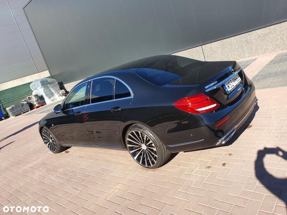 Mercedes-Benz Klasa E 350 d 9G-TRONIC - 24