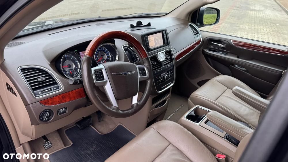 Chrysler Grand Voyager 2.8 CRD Limited - 27