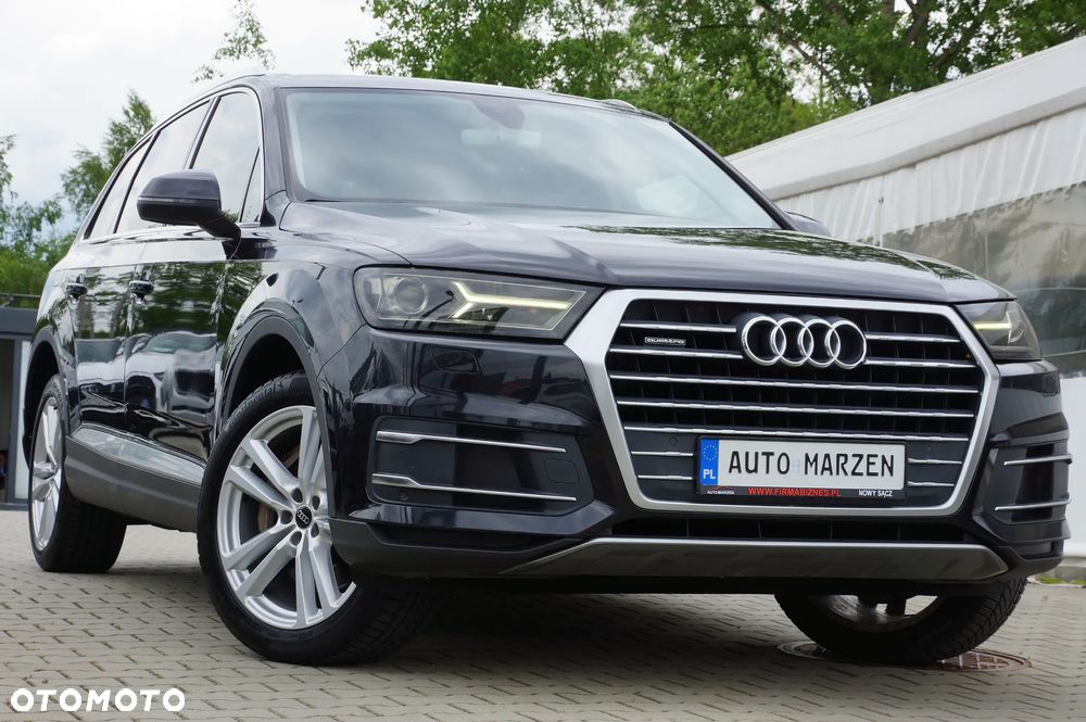 Audi Q7 - 1